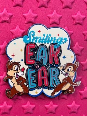Disney Parks 2025 Chip & Dale Smiling Ear to Ear Pin